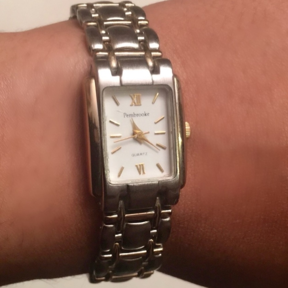 Classic Design Pembrooke Watch Vintage - Picture 1 of 6